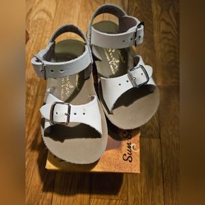 Sun San Salt Water Sandals Size 7